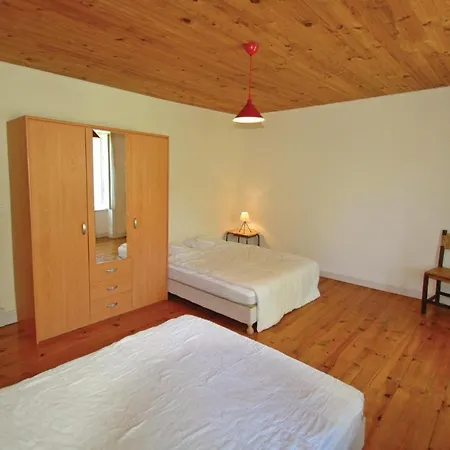 Holiday home Stunning In With Kitchen Riom-es-Montagnes